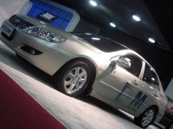 BYD F6DM - первый серийный гибрид из Китая