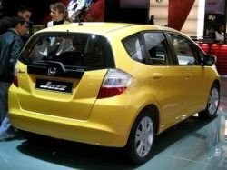 Honda Jazz получит гибридный силовой агрегат