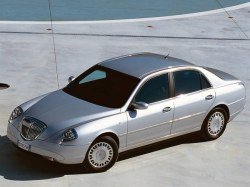 Седан Lancia Thesis будет снят с производства в 2010 году