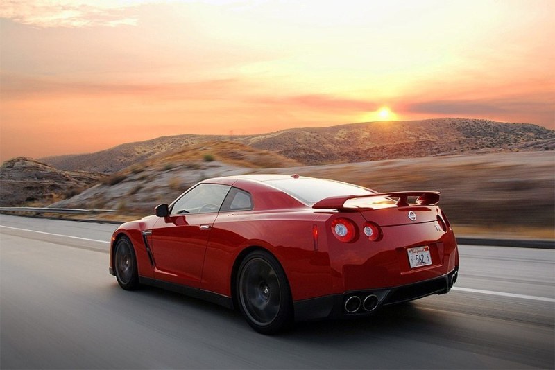 Nissan GT-R