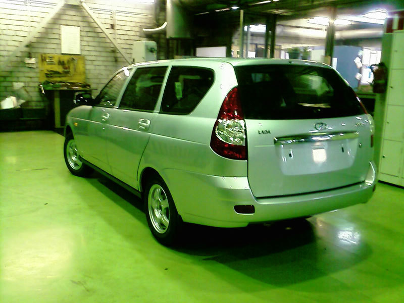 Предсерийные версии универсала Lada Priora (ВАЗ 2173 Приора) на испытаниях