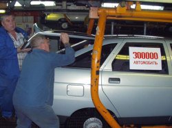 АвтоВАЗ опять начал собирать некомплектные автомобили