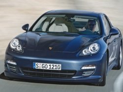 Porsche Panamera — в России от 4 730 000 рублей