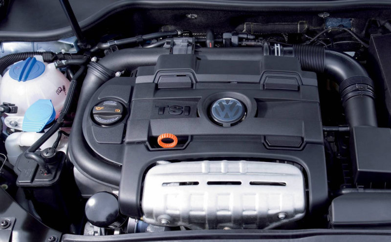 Volkswagen Golf VI 