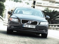 Volvo S80 после рестайлинга готов к дебюту