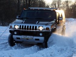 Обновленные Hummer H2 и H3 презентовали в России