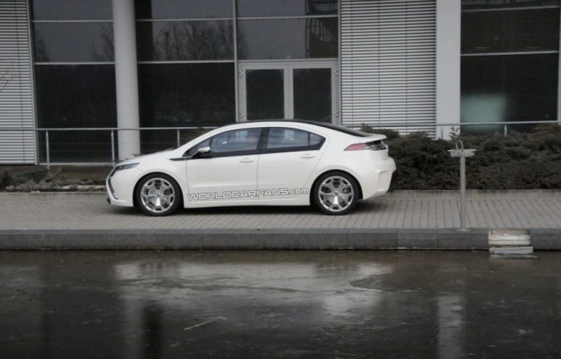 Opel Ampera