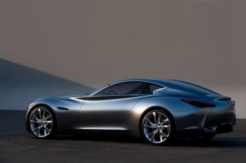 Infiniti Essence