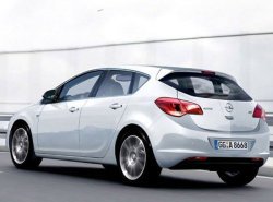 Новый Opel Astra опять «засветили» 
