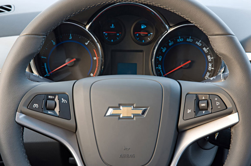 Салон Chevrolet Cruze (европейская версия)