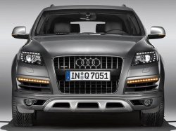 Кроссовер Audi Q7 обновился