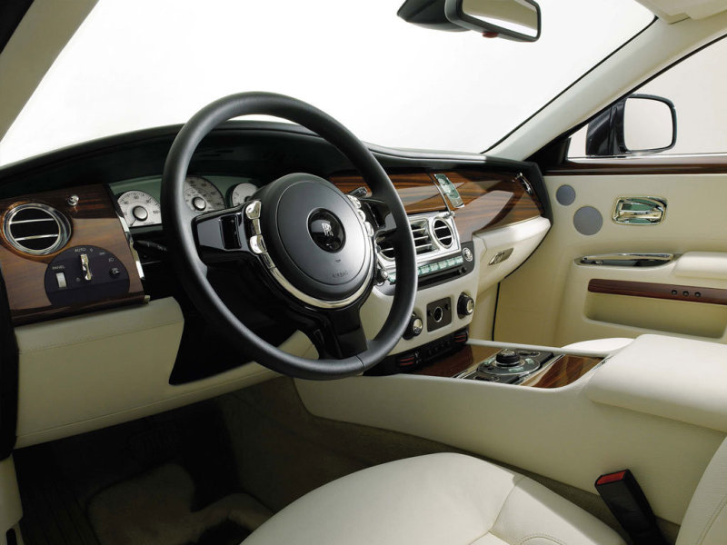 Rolls-Royce Ghost (200EX)