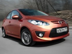 Mazda 2 Flash Edition появилась в продаже в России