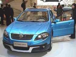 Автомобиль Brilliance FRV представлен в модификации «кроссовер»