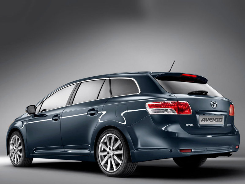 Универсал Toyota Avensis 2009
