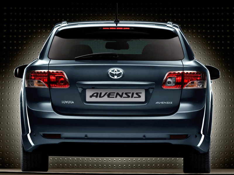 Универсал Toyota Avensis 2009