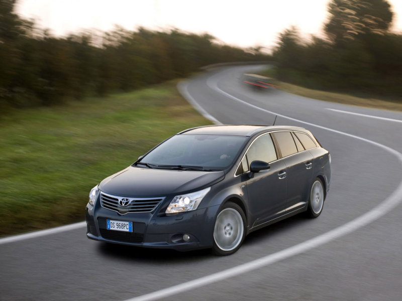 Универсал Toyota Avensis 2009