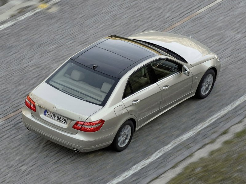 Mercedes E-Class Elegance W212