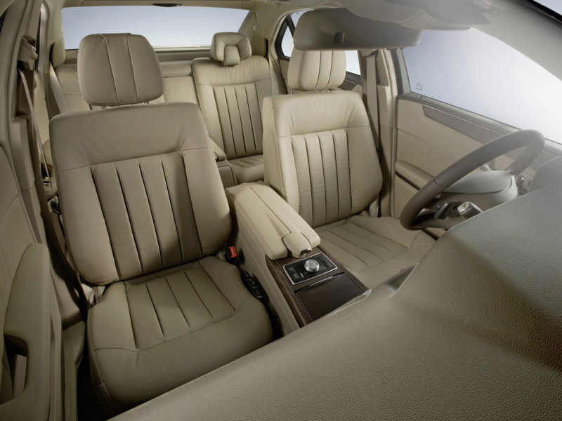 Mercedes E-Class Elegance W212