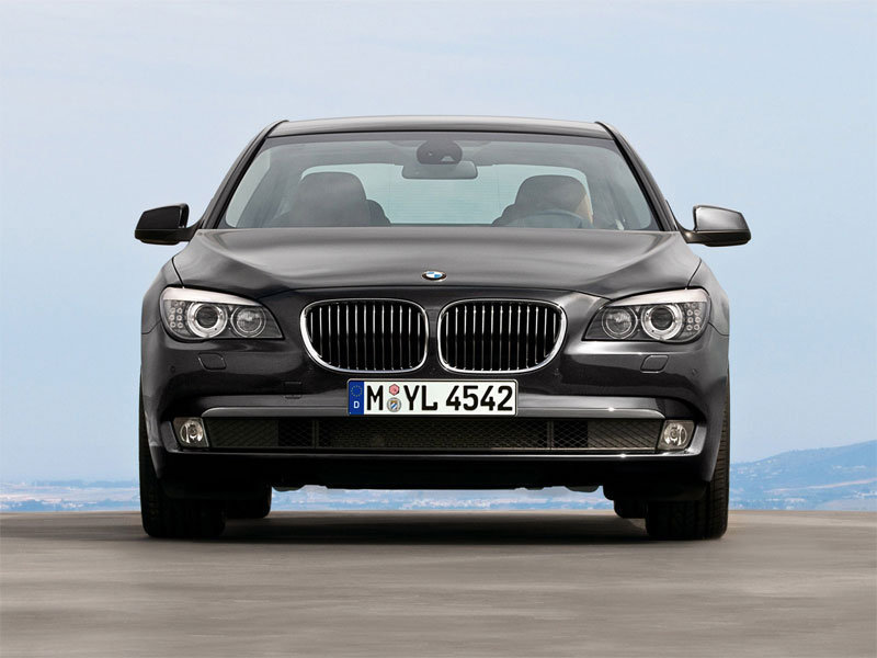 Модельный ряд BMW 7 Series пополнился дизельной версией 740d
