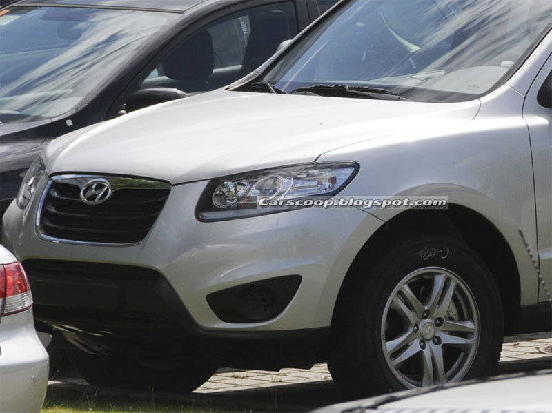 Обновленный Hyundai Santa Fe 2010 в европейской версии засняли на испытаниях