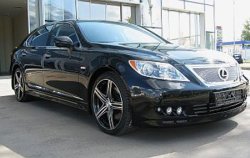 Минус миллион пятерым! от лидера по продажам Lexus в России!