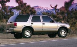 Обзор Chevrolet Blazer (1995-2002) плюсы и минусы