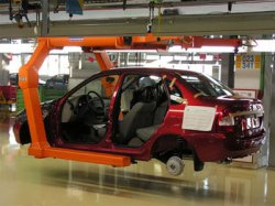 Выпуск автомобилей в России сократился на 62.3%