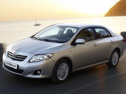 Спутниковый противоугонный комплекс в подарок от автосалона «Тойота Центр Невский»