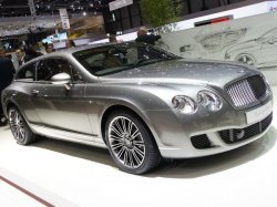 Универсал Bentley Continental Flying Star показан общественности