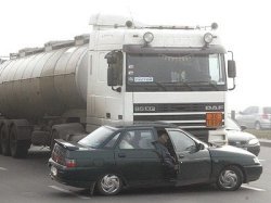 Аварий на дорогах России становится меньше