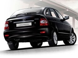 АвтоВАЗ предлагает автомобили почти даром