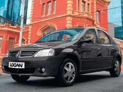 Renault Logan в специальной комплектации Blackline появился в компании «Авантайм»