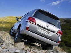 Новая программа «Премиум» на автомобили Toyota в СП БИЗНЕС КАР