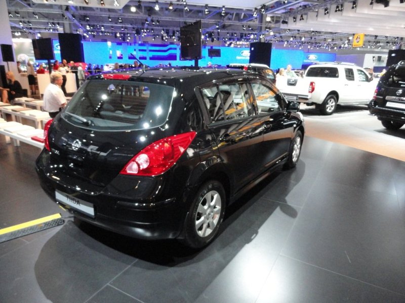 Nissan Tiida 