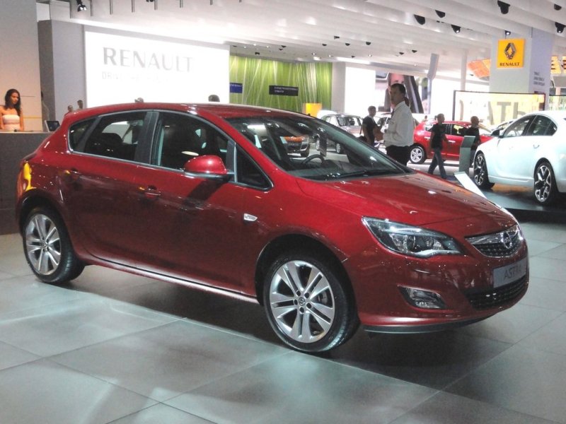 Opel на ММАС 2010 (фото): концепт Flextreme GT/E, новая Meriva и Astra New