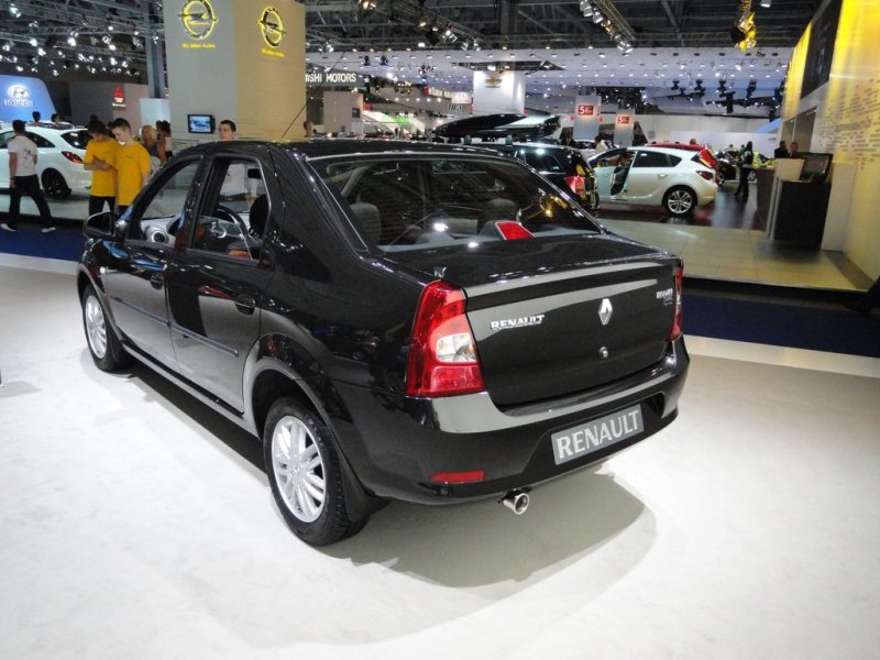 Renault Logan Black Line