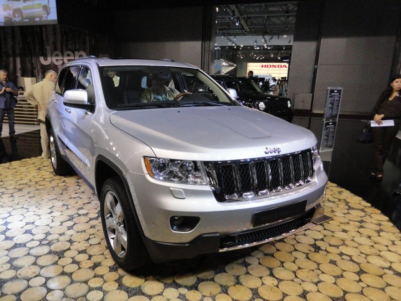 Jeep на ММАС 2010 (фото): Grand Cherokee 2011 модельного года 