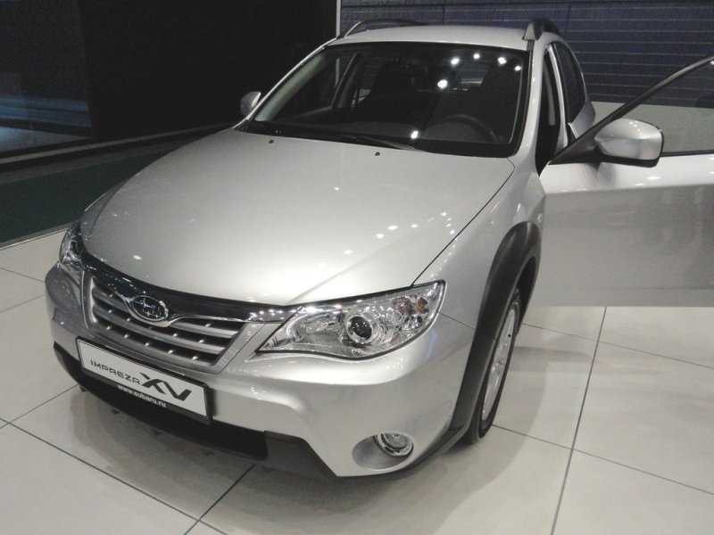 Subaru на ММАС 2010 (фото): кроссовер Impreza XV и седан Impreza WRX STI нового поколения
