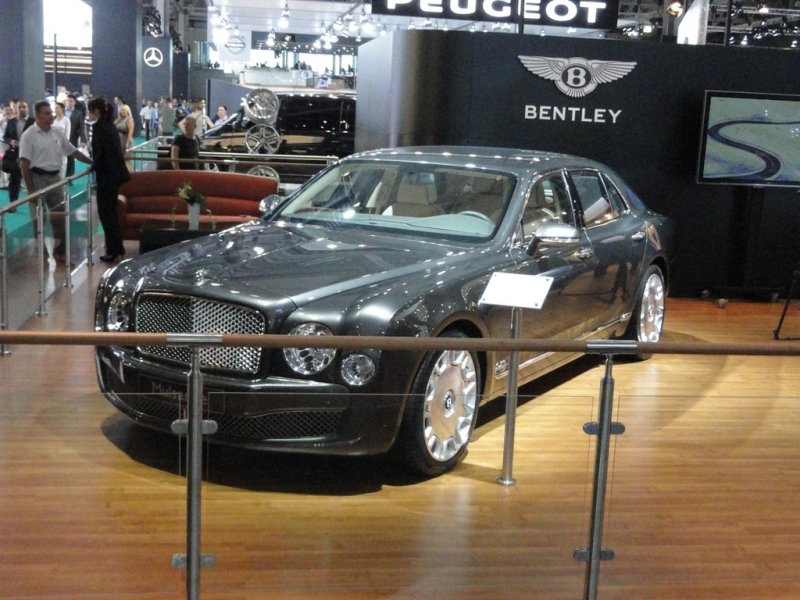 Bentley на ММАС 2010 (фото): роскошный Mulsanne