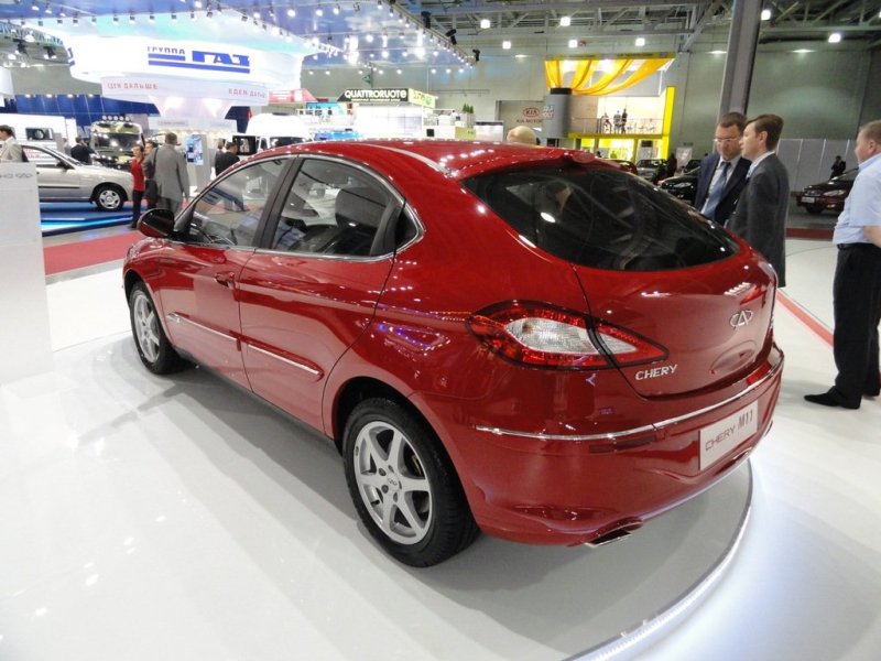 Хэтчбек Chery M11