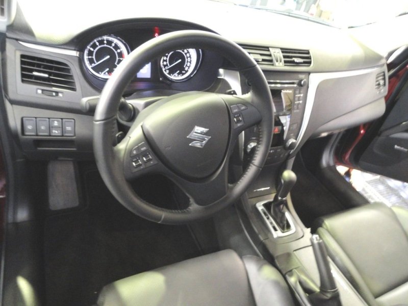 Suzuki Kizashi