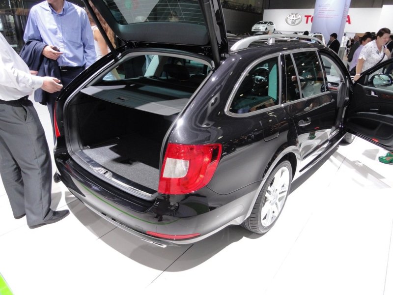 Skoda Superb Combi
