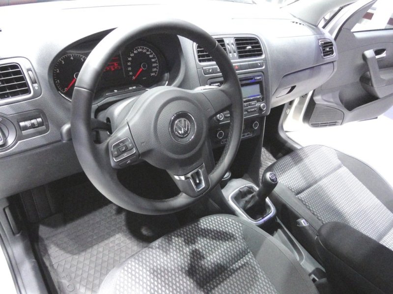 Седан Volkswagen Polo