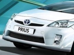 Экологичный Toyota Prius теперь в наличии в дилерских центрах СП БИЗНЕС КАР