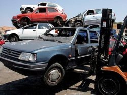 Программа утилизации старых авто продолжится в РФ и в 2011 году