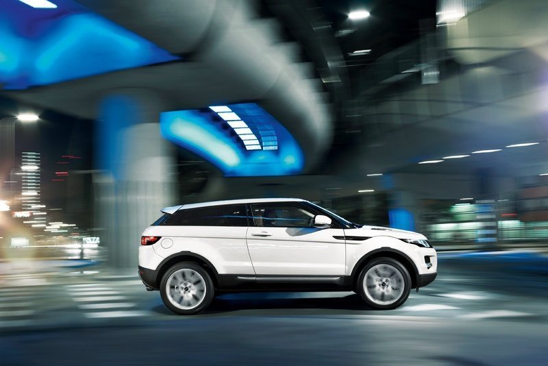 Серийная версия Range Rover Evoque
