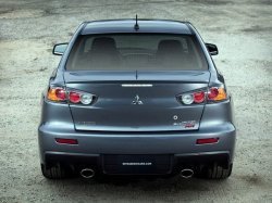 Спорткар Mitsubishi Lancer EVO X изменился