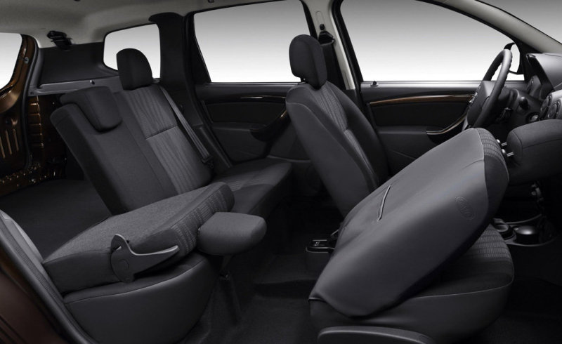 Салон Renault Duster