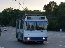 Столичных автовладельцев пересадят на общественный транспорт